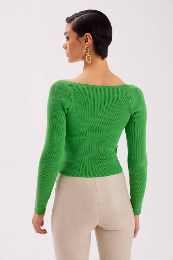 Heart Neckline Knit Blouse - Green - 12