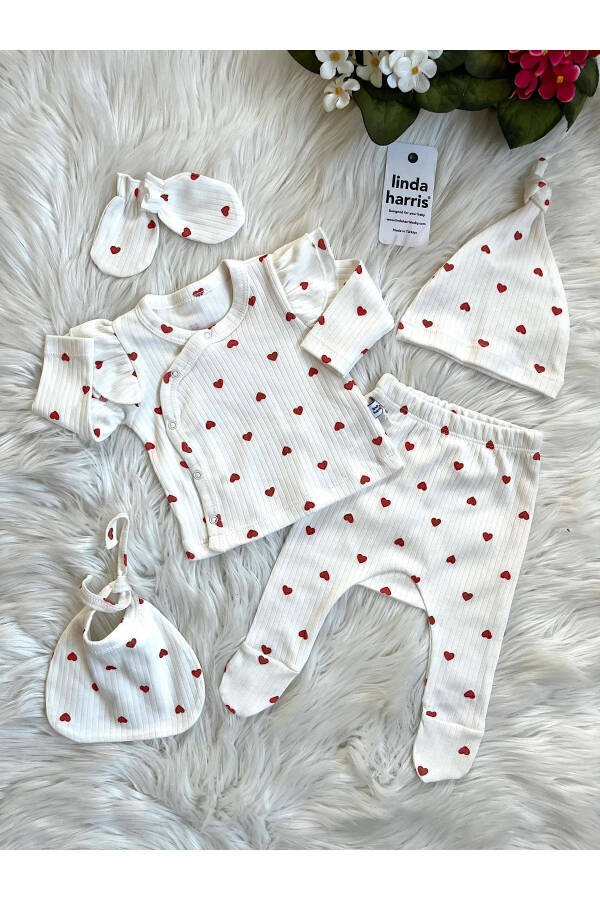 Heart Pattern 5-Piece Newborn Girl Hospital Discharge Set - 3