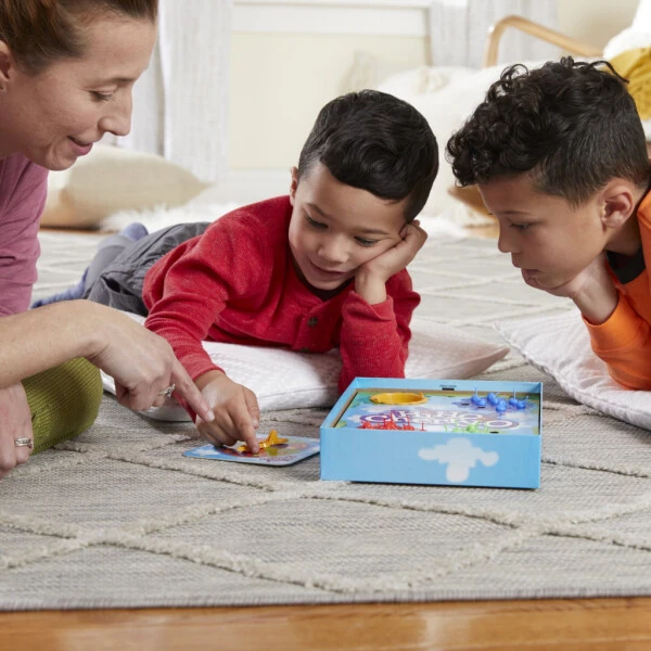 Hi Ho Cherry-O Board Game for Preschool Kids and Family Ages 3 and Up, 2-3 Players - 6