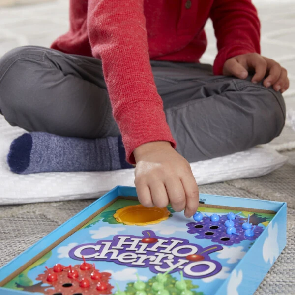 Hi Ho Cherry-O Board Game for Preschool Kids and Family Ages 3 and Up, 2-3 Players - 7