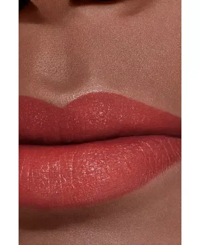 High-Intensity Lip Colour Concentrated Radiance and Care – Refillable-862 - 4