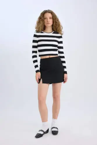 High Waist Basic Straight Cotton Slit Lined Mini Skirt-Black - DEFACTO (1)