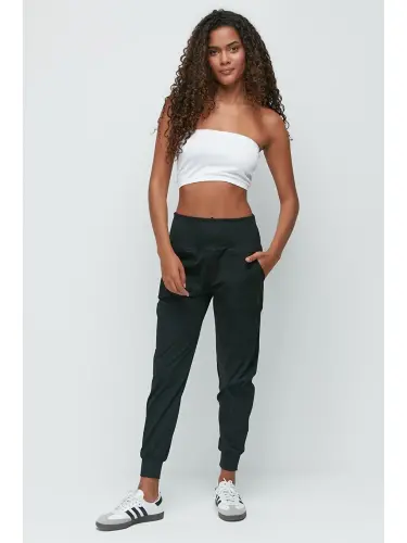 High Waist Cuffed Hem Jogger Sweatpants 811 Black-Black - LC WAIKIKI (1)