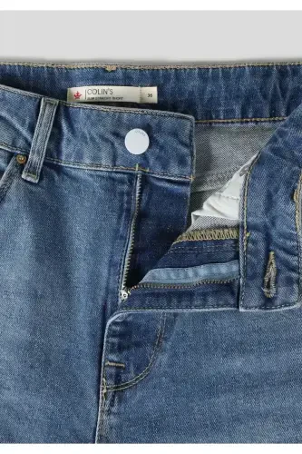 High-waisted, straight leg blue denim shorts for women. - 6