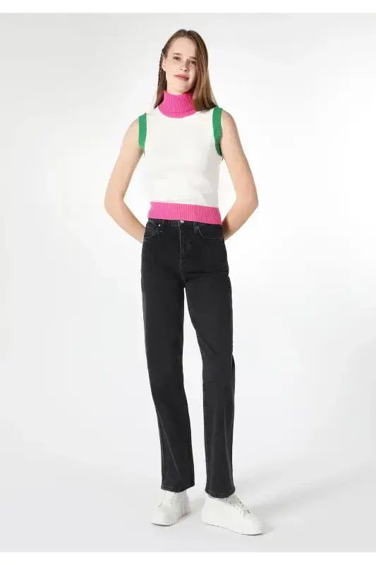 High waisted, straight leg denim women's pants. - 3