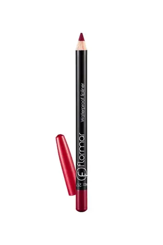 Highly Pigmented & Matte Finish Water Resistant Lip Liner-217 CHIC CRIMSON 