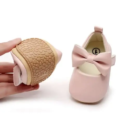 HONGTEYA Infant Baby Girls Mary Jane Flats Yurishni endi boshlagan qizaloqlar uchun sirpanmaydigan, yumshoq taglikli PU Charm beshik poyabzali Sneaker To'y Bazm Rojdestvo malika ko'ylak poyabzali chaqaloq mokasinlari qizlar - 3