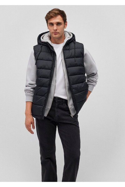 Hooded Black Puffer Vest Regular Fit 010442-900 - 2