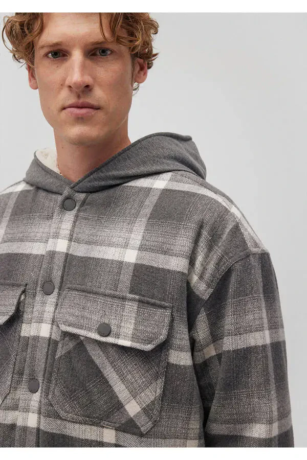 Hooded, checkered, oversized shirt jacket. - 5