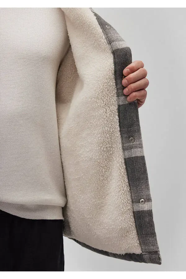 Hooded, checkered, oversized shirt jacket. - 6