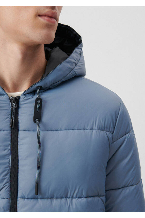 Hooded light puffer jacket. - 5