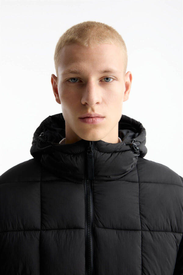 Hooded Lightweight Puffer Jacket - 6