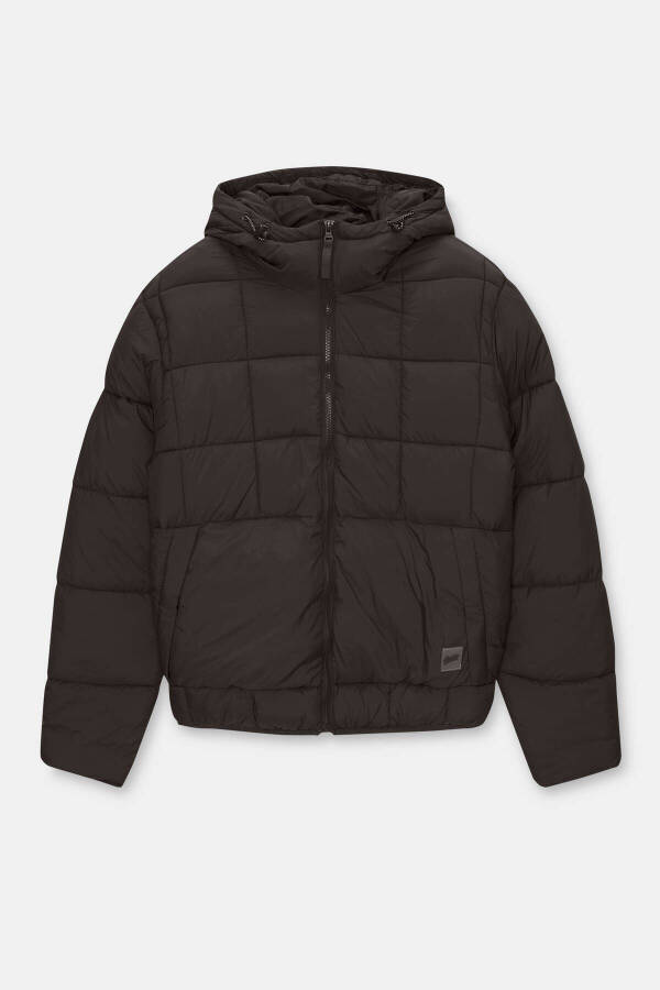 Hooded Lightweight Puffer Jacket - 7