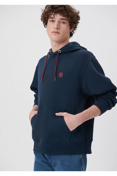 Hooded Navy Sweatshirt with Logo Embroidery 065809-29743 - 4