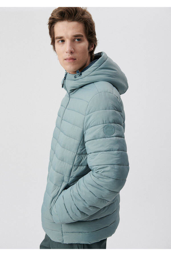 Hooded puffer jacket (0110197-70118) - 2