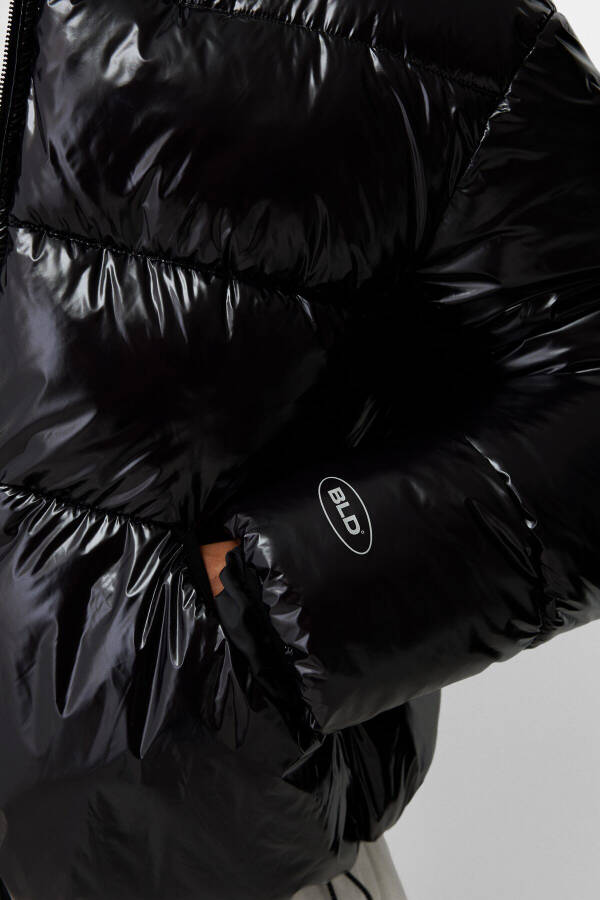 Hooded Puffer Jacket - 6