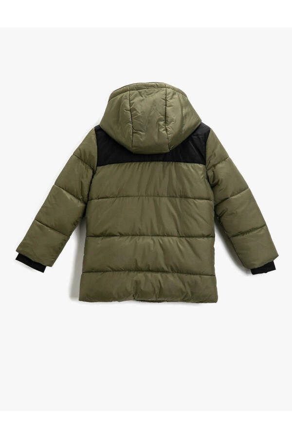 Hooded puffer jacket - 3