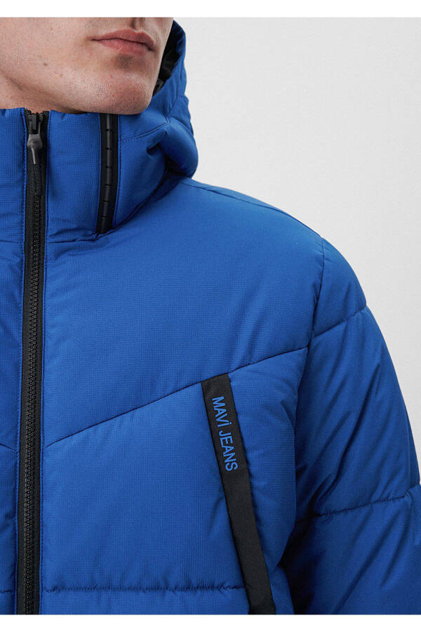 Hooded Puffer Jacket - 6