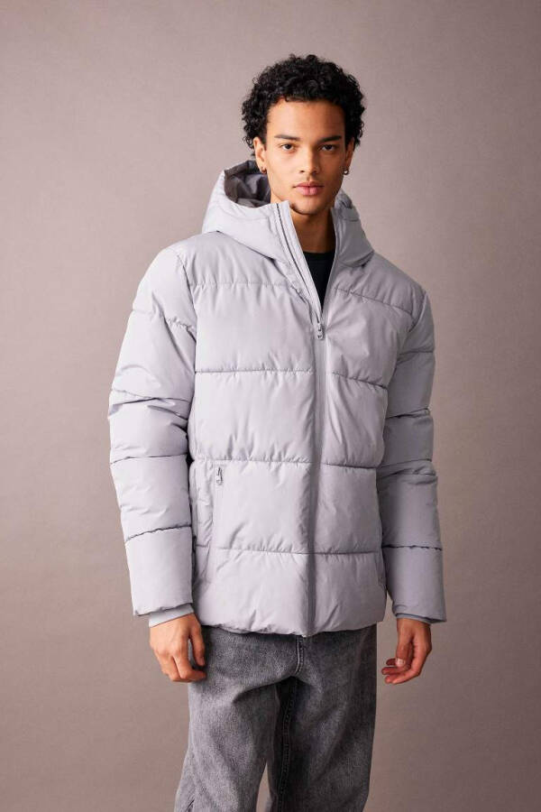 Hooded Puffer Jacket with Zipper and Two Pockets in Gray - 1