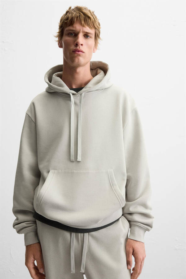 Hooded Sweatshirt - Ice - 14