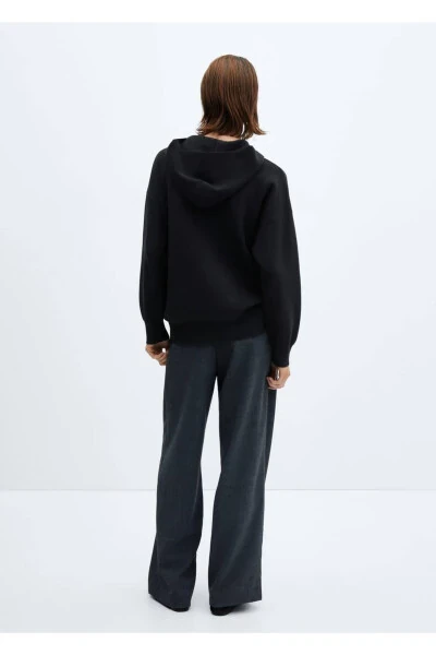 Hooded Sweatshirt with Front Pocket - 4