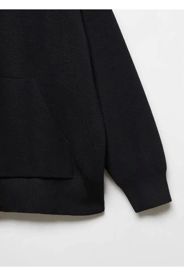 Hooded Sweatshirt with Front Pocket - 6