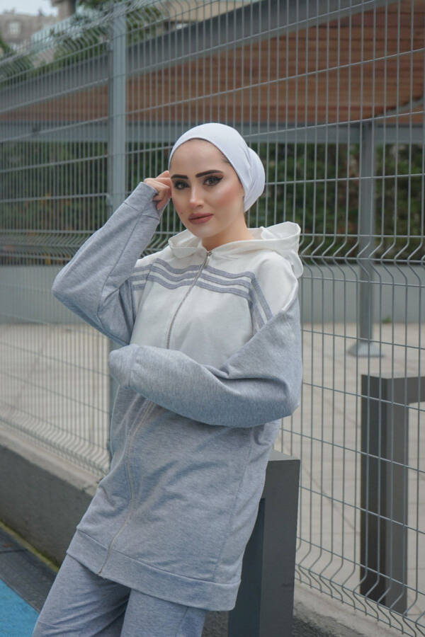 Hooded Two-Piece Tracksuit Trn1016 Grey - 11