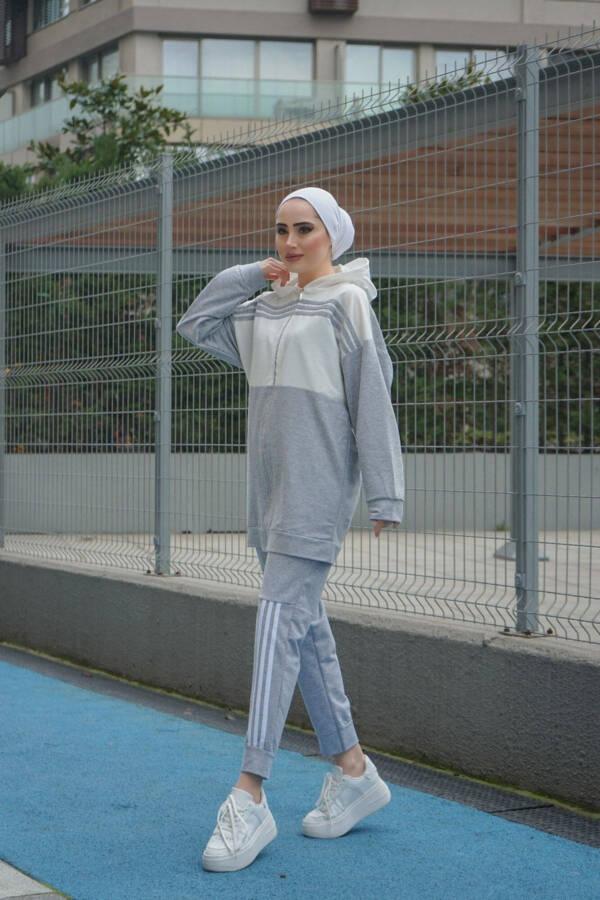 Hooded Two-Piece Tracksuit Trn1016 Grey - 12