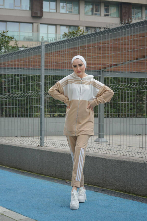 Hooded Two-Piece Tracksuit Trn1016 Latte - 8