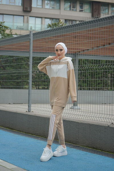 Hooded Two-Piece Tracksuit Trn1016 Latte - 9