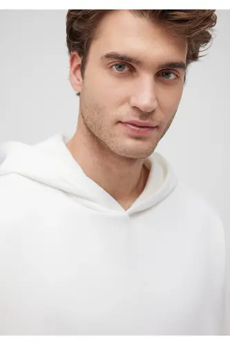 Hooded White Basic Sweatshirt - 4