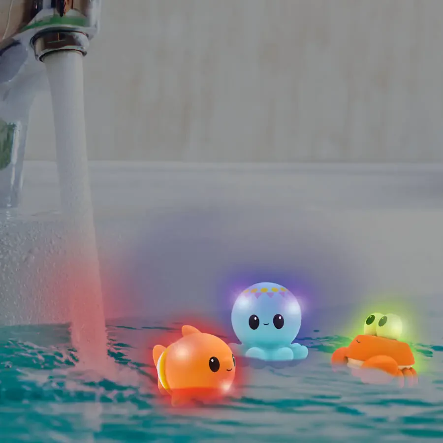 Hopscotch Lane Light up Bath Floats - 5 Count Sea Creature Toys, Children Ages 6+ Months - 4