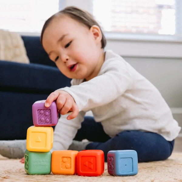 Hopscotch Lane Stack-n-Squirt Blocks - 6 Pack Yumshoq Plastik Hammom Squirters, Baby & Toddler 6+ Oylik - 4
