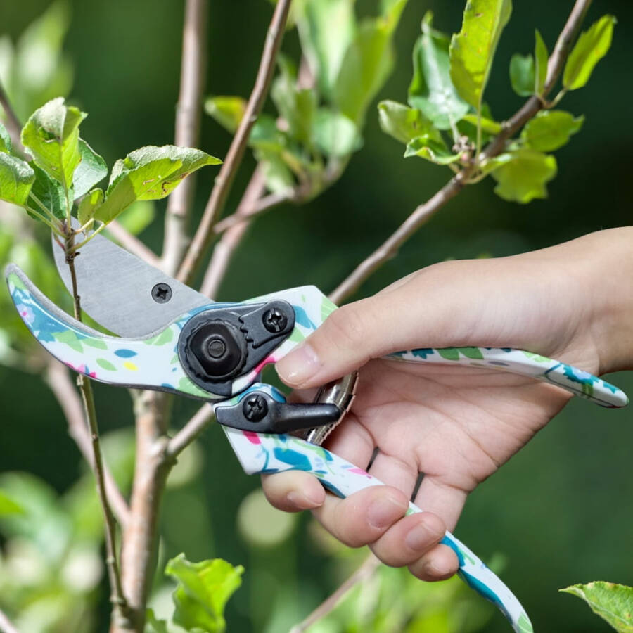 Hortem Garden Tools Set Women, Christmas Gardening Gifts Ladies, Aluminum Hand Tools, Pruner and Garden Belt Bags with Floral Package - 5