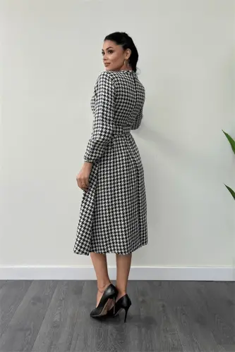 Houndstooth Patterned Midi Dress - BLACK - 5