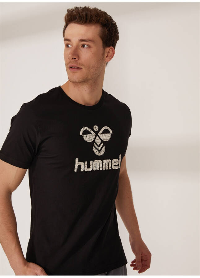 Hummel Black Men's Round Neck T-Shirt 910946-2001 AKIRA T-SHIRT S/S TEE - 10