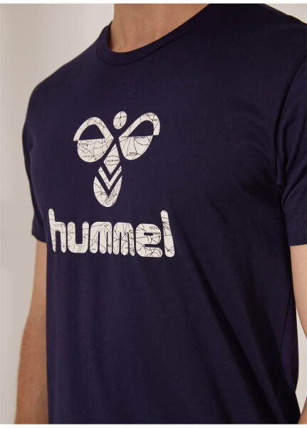 Hummel Ko'k rangli erkaklar uchun yumaloq yoqali futbolka 910946-7480 AKIRA T-SHIRT S/S TEE - 10