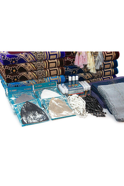 Hürrem Velvet Prayer Rug Set for 20 People, Perfect for Hajj and Umrah Pilgrimage - 4