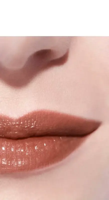Hydrating Vibrant Shine Lip Colour - 56 - MOMENT - 5