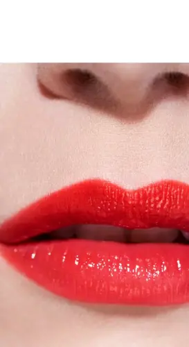 Hydrating Vibrant Shine Lip Colour-66 - PULSE - 5