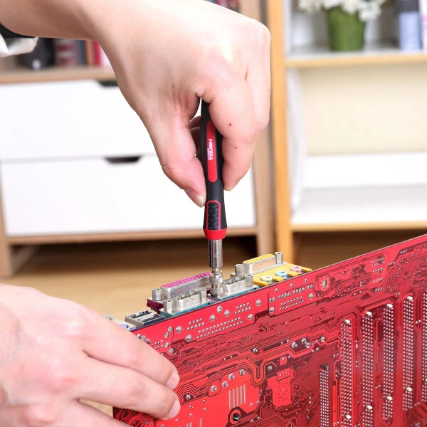 Hyper Tough 77 qismli aniqlik asboblar to'plami, magnitli tornavida, standart o'lchamli bitlar va g'ilof, yangi holatda, - - 11