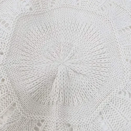 Hysunland Женская Вязаная Берета с Сатиновой Подкладкой Зимняя Осенняя Теплая и Мягкая Шапка-Бини Однотонная - 6