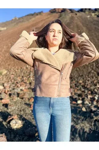 Ichki sun'iy mo'ynali sun'iy zamsh qisqa biker kurtka - och jigarrang - 1