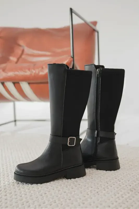 Ienweth Women's Black Boots - 6