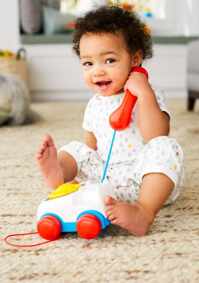 Игрушечный телефон Fisher-Price Chatter Telephone с вращающимся диском для младенцев и малышей от 12 месяцев - 8