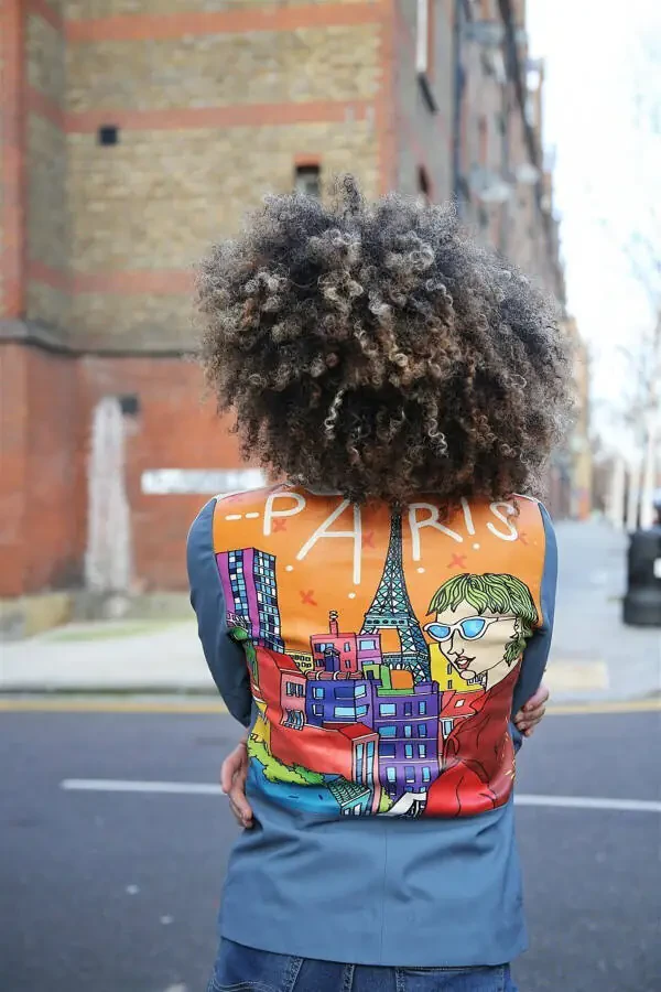 Ikigai Parij shaharining ko'k bosma bilan nolli yoqali fermuarlı ayollar charm kurtkasi - 1