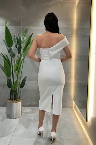 Ikki qavatli organza gul detallari bilan bezatilgan qalam ko'ylak - OQ - 5