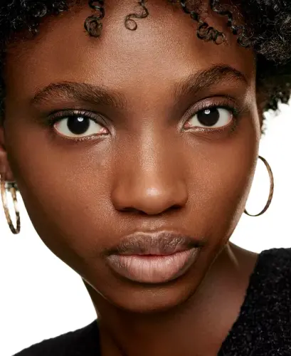 Illuminates – Moisturizes – Protects-B140 - 3