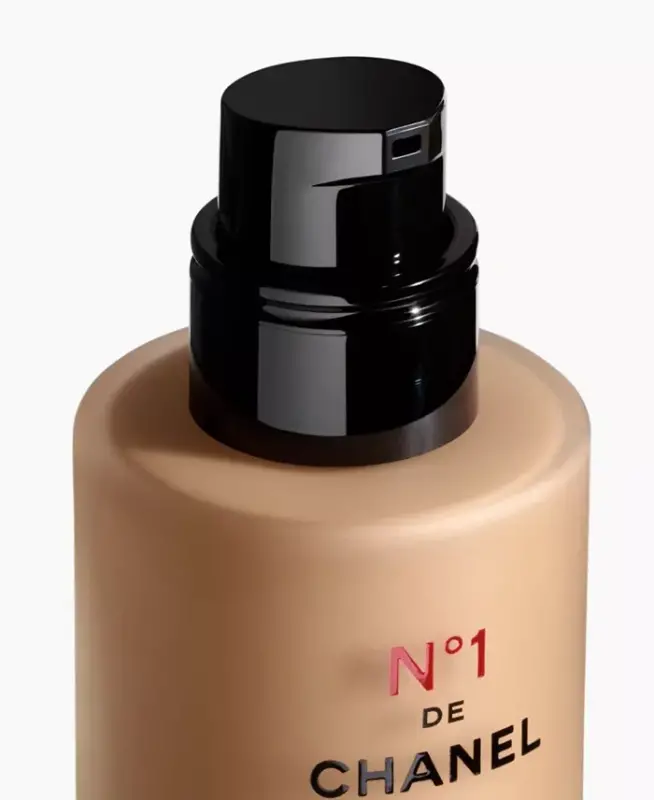 Illuminates – Moisturizes – Protects-B70 - 2