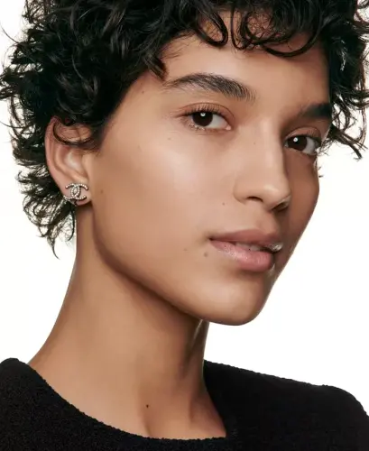 Illuminatsiya qiladi – Namlantiradi – Himoya qiladi – BD41 - 3